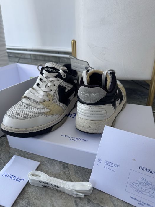 Sneahers Off-White Out OfOffice
