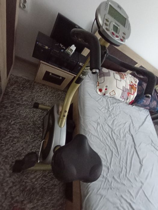 Vand bicicleta electrica magnetic bike body sculpture aproape noua