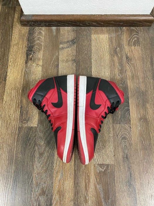 Jordan 1 Mid Bred