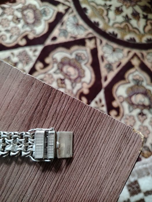 Продам мужской браслет