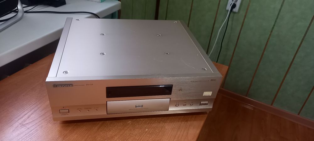Продам cd плеер Pioneer dv s 9