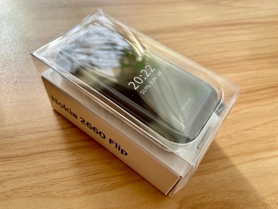 [Diqqat aksiya ] Yengi Nokia Flip 2660