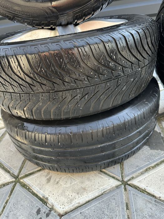 Jante aliaj Skoda Rapid Fabia  / Volkswagen R15  5 x 100 / 5x100 + cauciucuri 185 / 60 / r15
