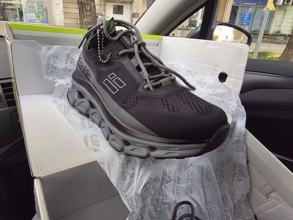 Маратонки D. Franklin 39номер