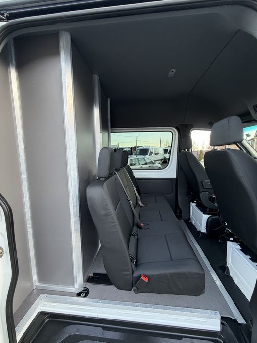 Mercedes Sprinter 319 Maxi Mixt 5 locuri carlig 3500 kg