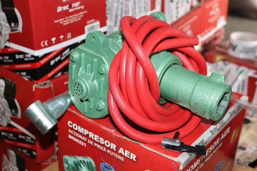 BK66221 Compresor aer actionat de priza de putere pt tractor fiatagri