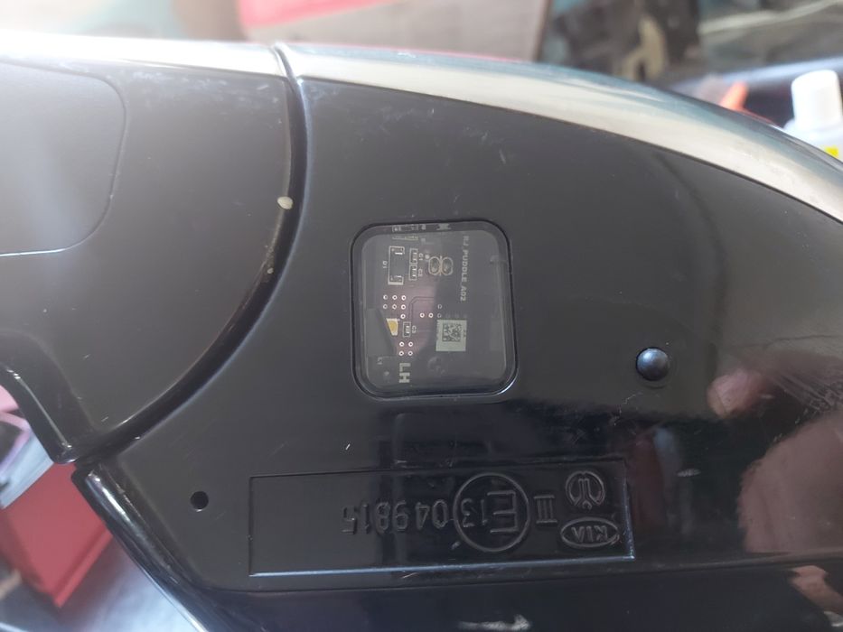 KIA K9  боковой левый