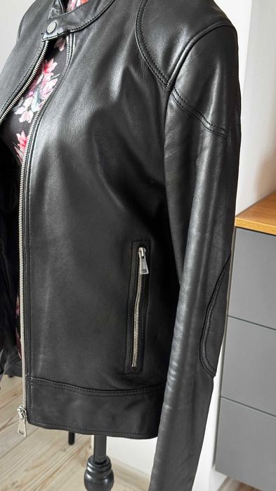 Vand geaca 100% Piele Zara Man in stare impecabila - Marimea M