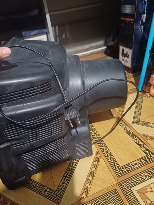 Продается телевизор