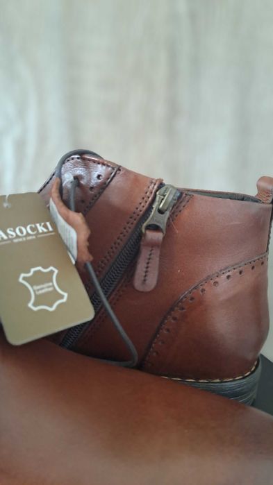 Pantofi barbati din piele noi