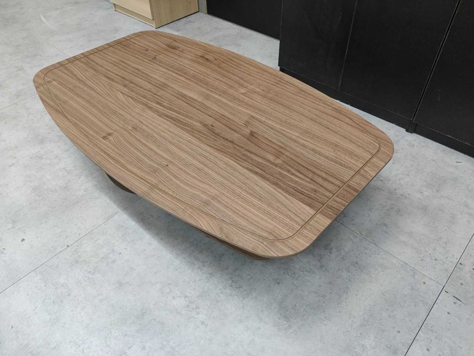 Masa  din lemn masiv  315 inaltime 1300 lungime 800 latime