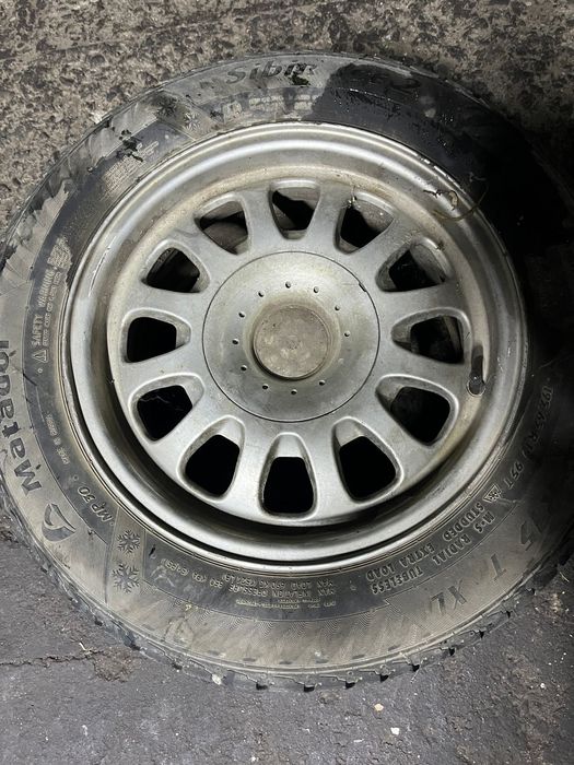 Резина с дисками 195/65/15