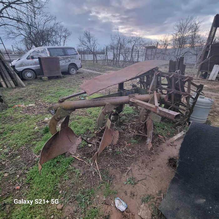 De vanzare disc  3,2