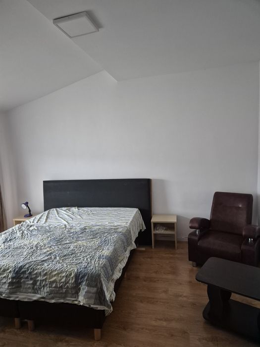 Închiriere apartament 3 camere 60mp.400€+garantie