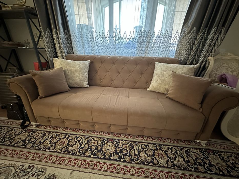 Подам Диван Б/У