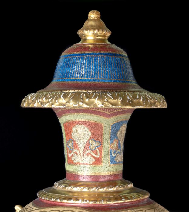 Рядка и огромна ваза от Franz Anton Mehlem- Royal Bonn.