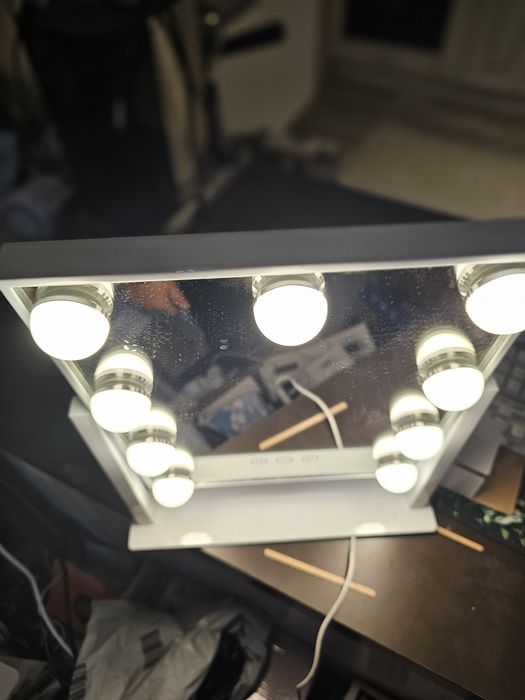 Oglinda holliwood pentru makeup