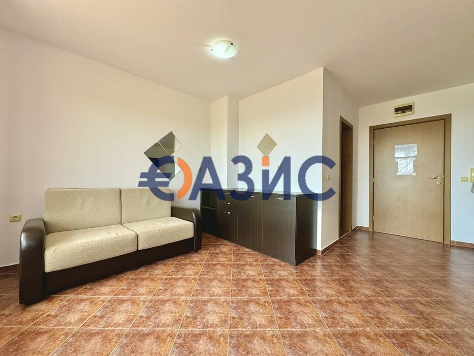 Продава се Едностаен апартамент в с. Кошарица, Област Бургас - 53 кв.м за 487 €/кв.м - Снимка #1