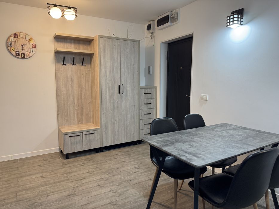 Ofer spre inchiriere ap 2 camere