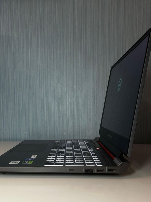 Ноутбук thunderobot