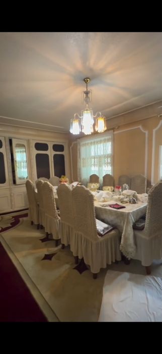 Уй сотилади Уч кахрамон пустидан 2км утганда