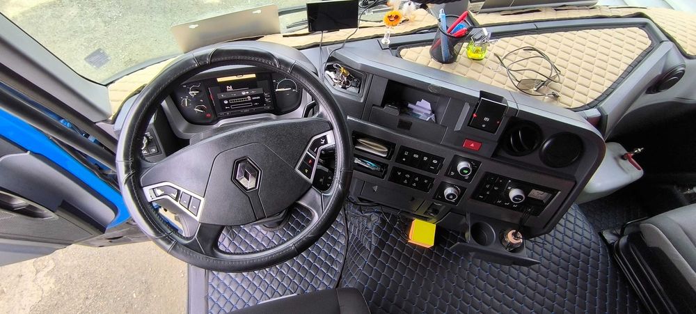 Renault T460 + цистерна за битум