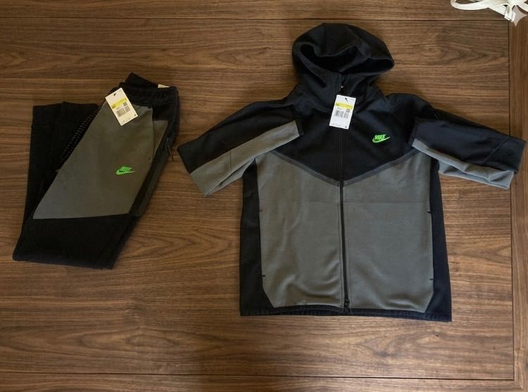 Nike tech fleece (Оригинален)