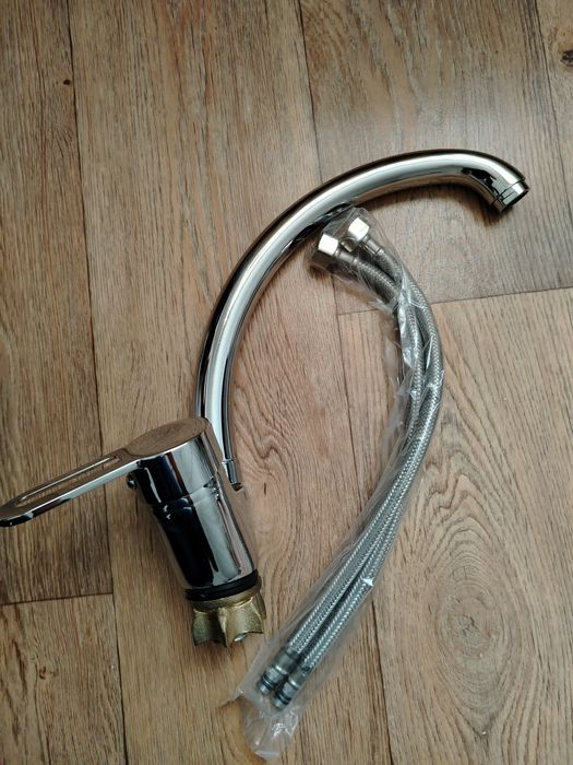 Смеситель для кухни 7000т