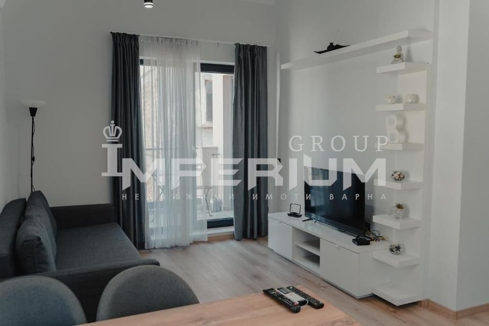 Двустаен апартамент с ПАРКОМЯСТО под наем кв. Левски, гр. Варна