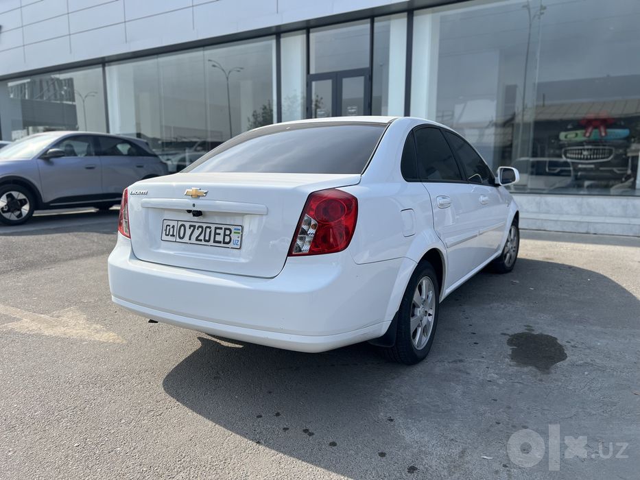 Продаётся Chevrolet Gentra автомат