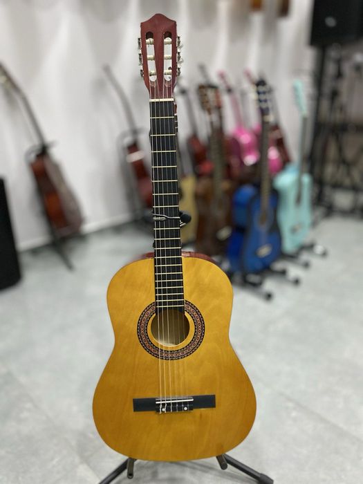 Gitara 38 39 razmer