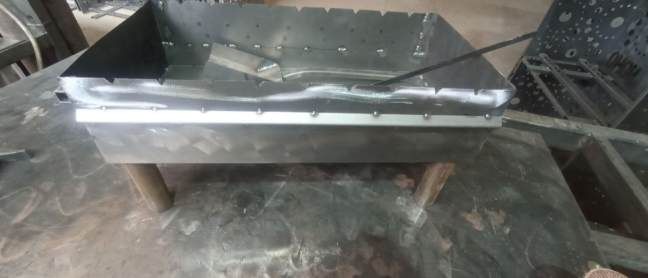 Продам мангал на ножках