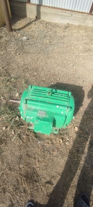 Продам Электродвигатель мощность 75квт