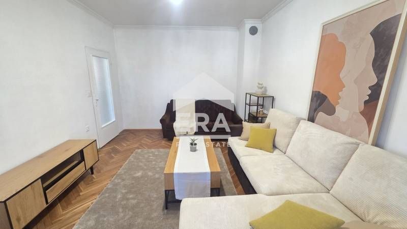 Дава се под наем Двустаен апартамент в Варна, Левски - 64 кв.м за 498.27 € - Снимка #1