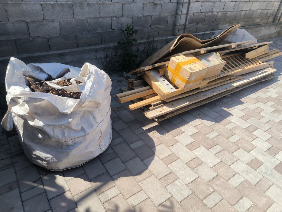 Дрова доски муккалатура