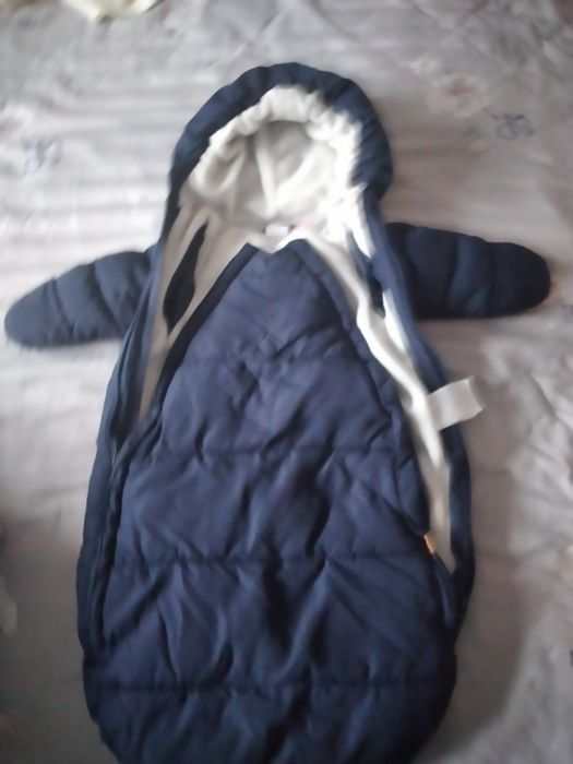 Vand combinezon iarna bebe 0 3 luni