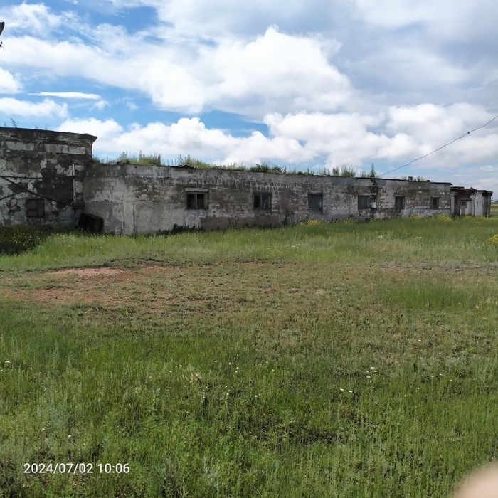 Подхоз в селе Чаглинка,  срочно, торг