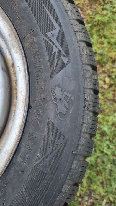 Продаю диски с резиной, зима.