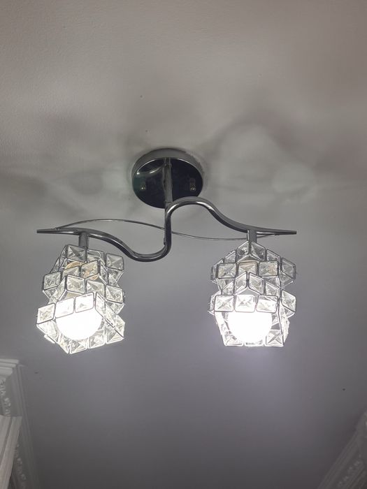 Люстры каждая по 3000 тг