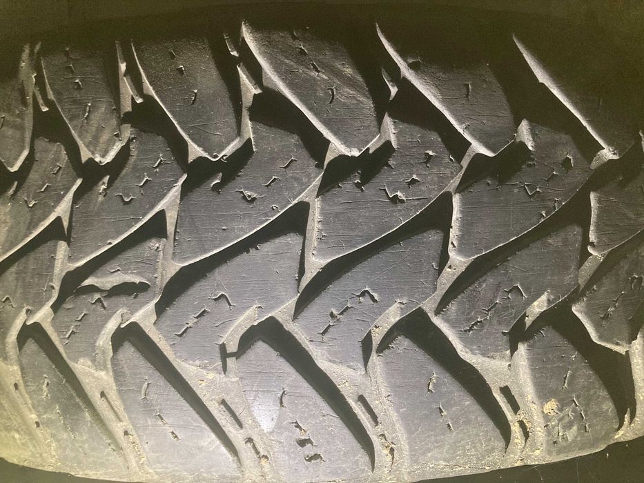 Гуми за джип 275 70 18 TOYO dot 21