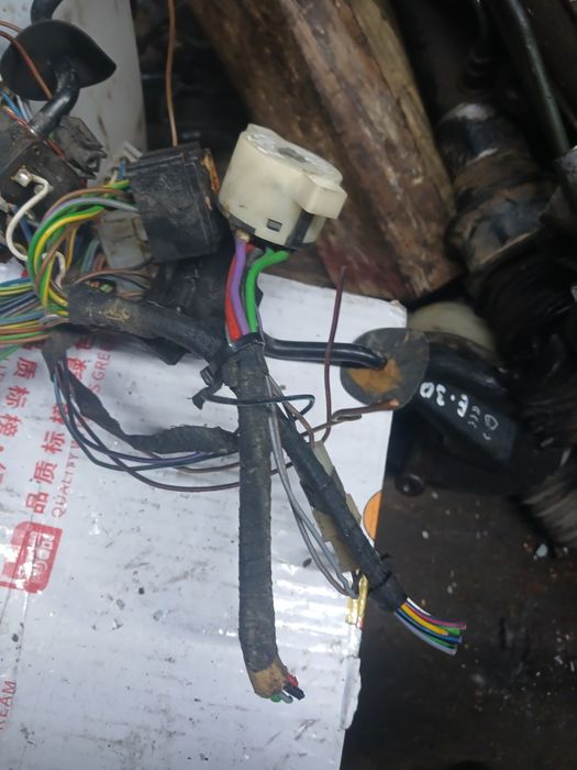 Контактная группа БМВ Е30 в оригинале