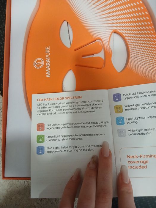 mască de terapie cu lumină LED AmaraPure