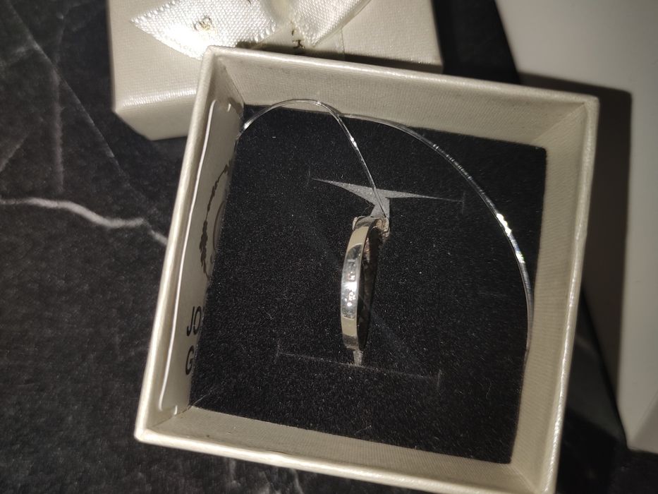 Серебро кольцо разные нежные silver. С пробой 925  подарок с упаковкой