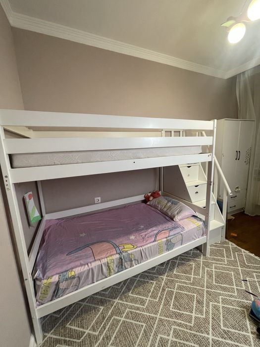 Кровать двухъярусная 90*180