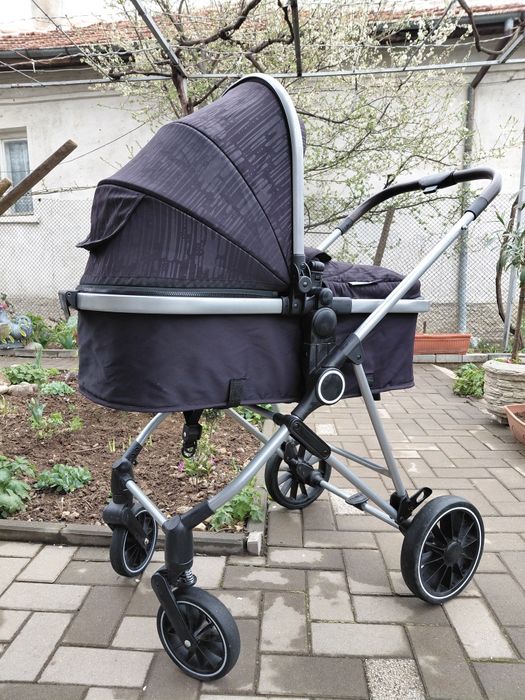 Детска количка Chipolino Aura