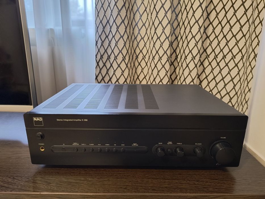 Amplificator Nad C 352