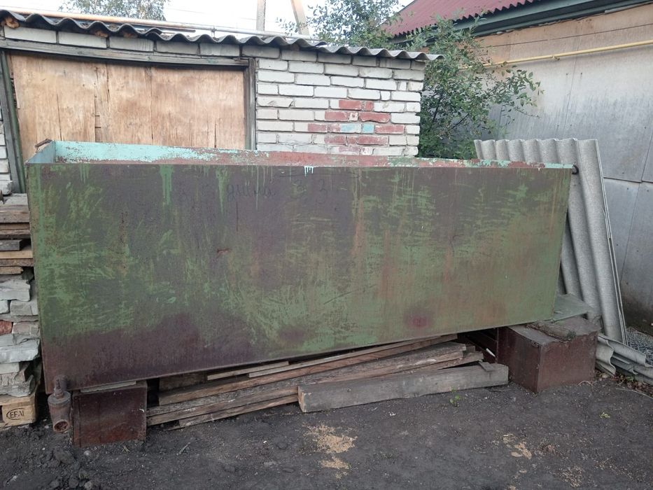 Продам железную ёмкость