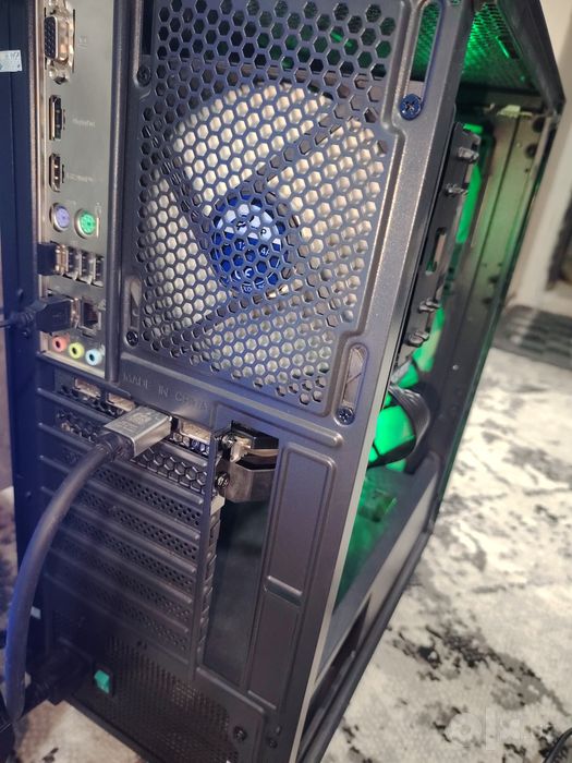 Keys core I5 13400f, 32 gb, Rtx 4060.