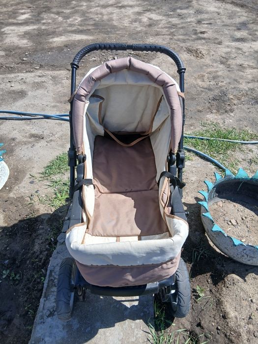 Продам детскую коляску