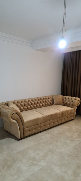 Mobilier living, canapele chesterfield, fotolii